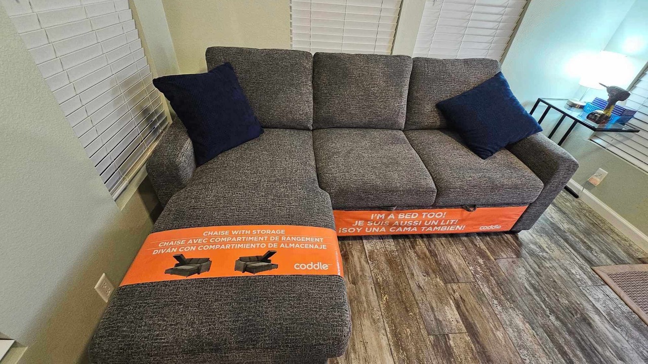 Photo of Livingroom in Lindsay