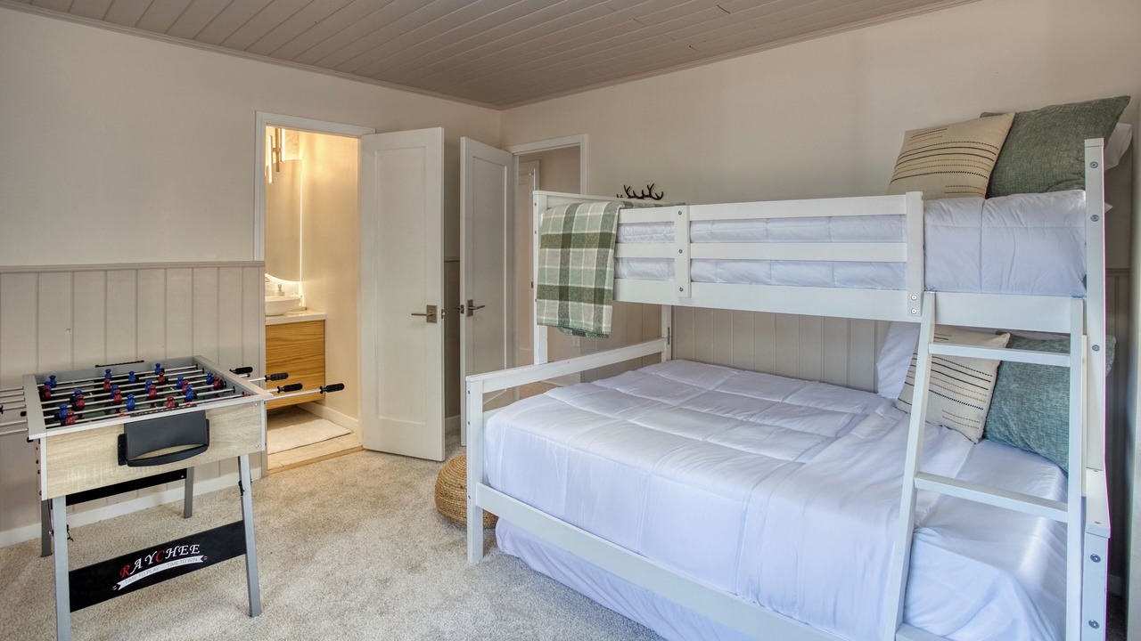 Photo of Bedroom in Pinetop-Lakeside