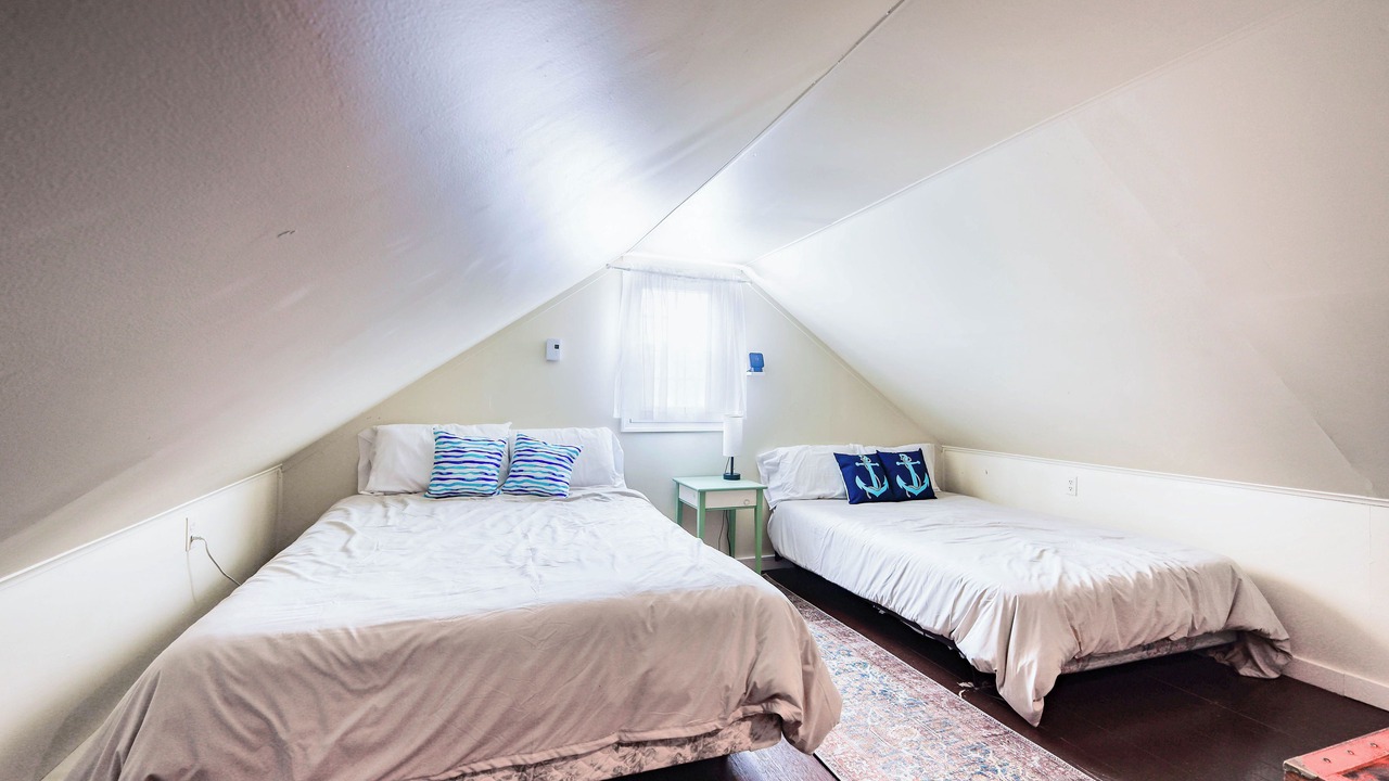 Photo of Bedroom in Taylors Island