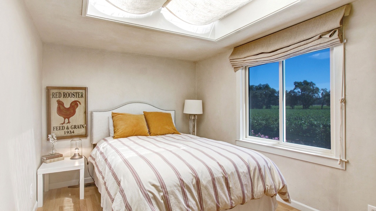 Photo of Bedroom in St. Helena