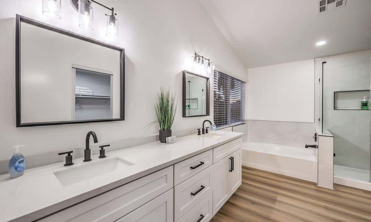 Photo of Bathroom in North Las Vegas