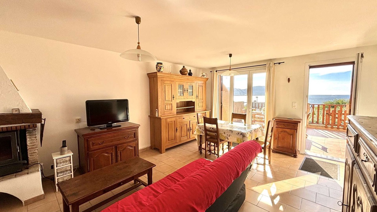 Photo of Livingroom in Residences du Golfe de Lava