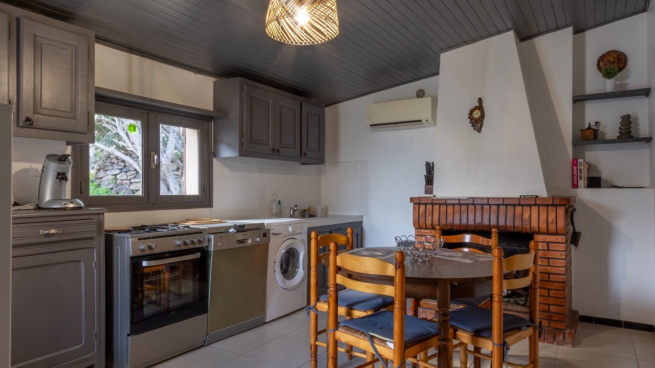 Photo of Kitchen in Figari