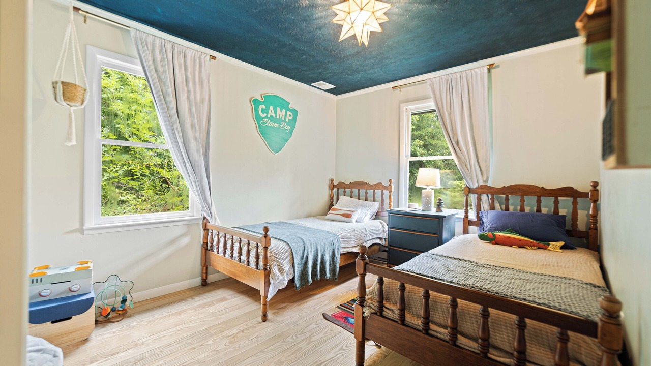 Photo of Bedroom in Frenchburg