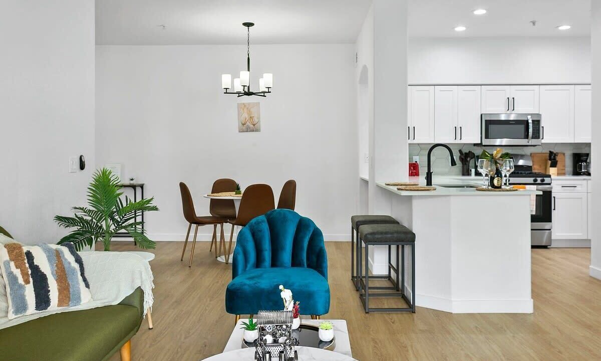 Photo of Livingroom in Glendale Sports and Entertainment District