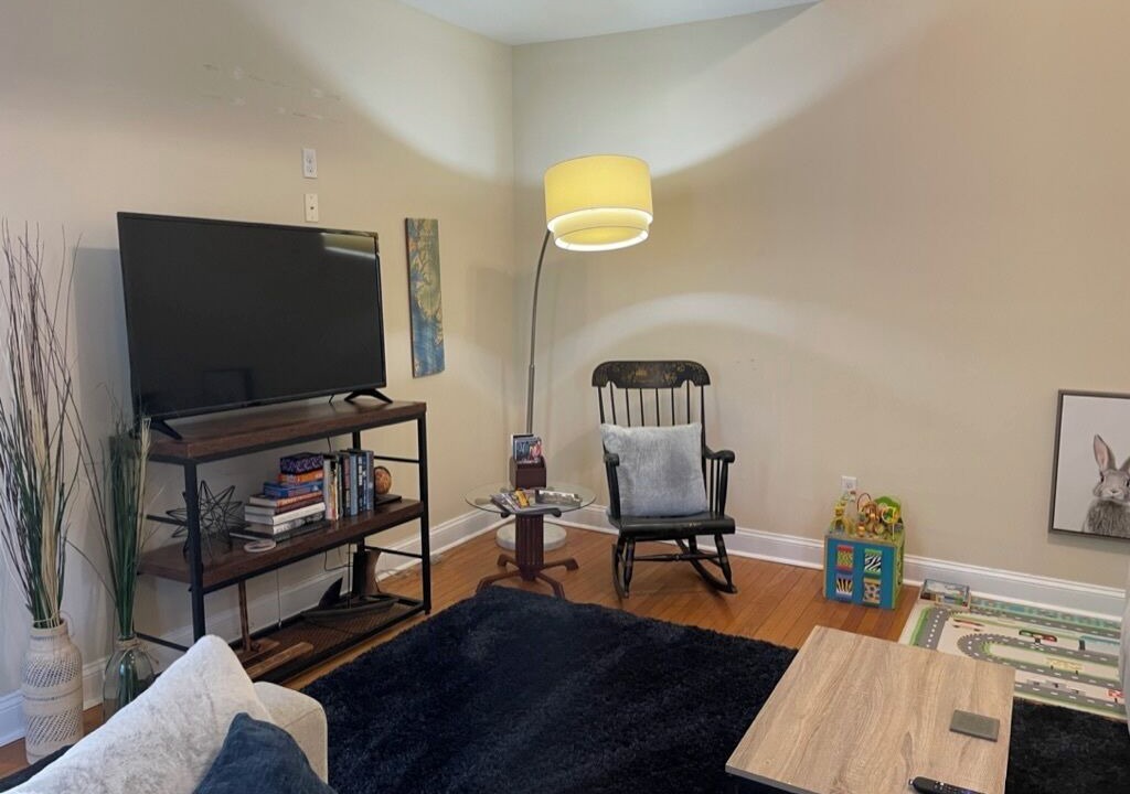Photo of Livingroom in Downtown Cambridge