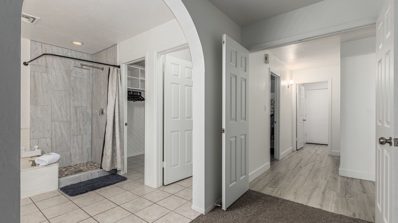 Photo of Bathroom in Alta Mesa Community Association