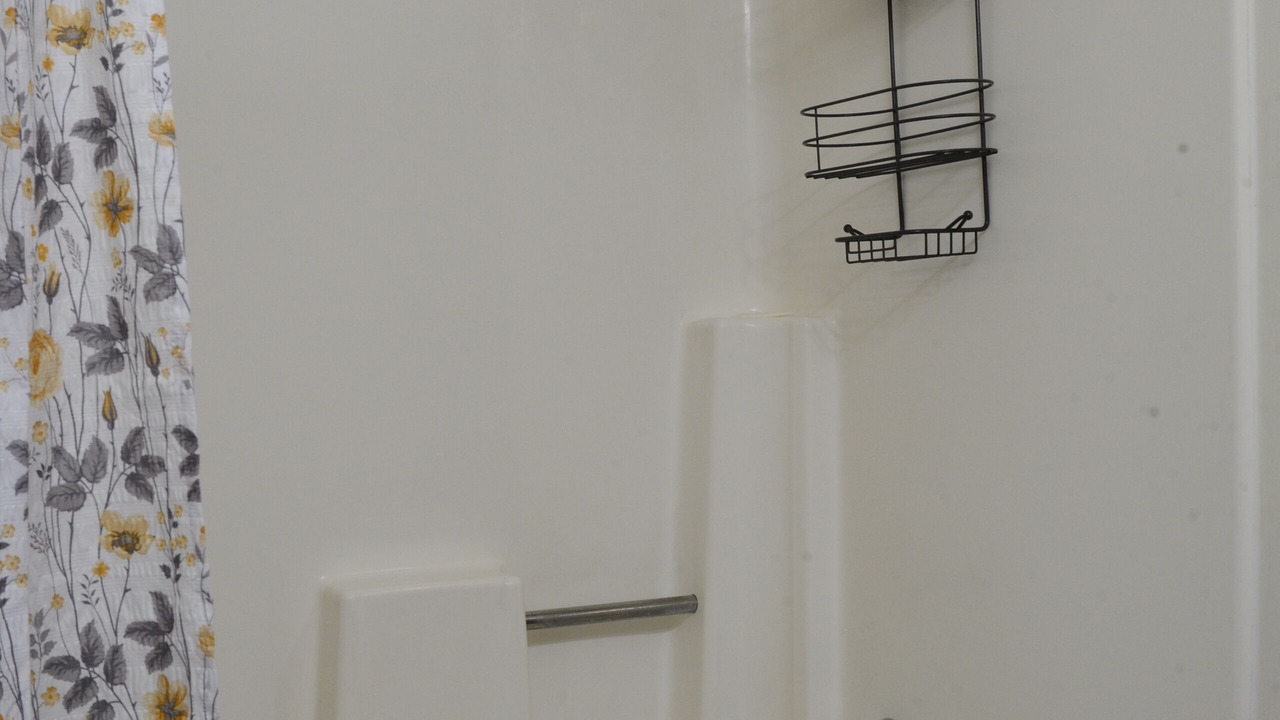 Photo of Bathroom in Alton