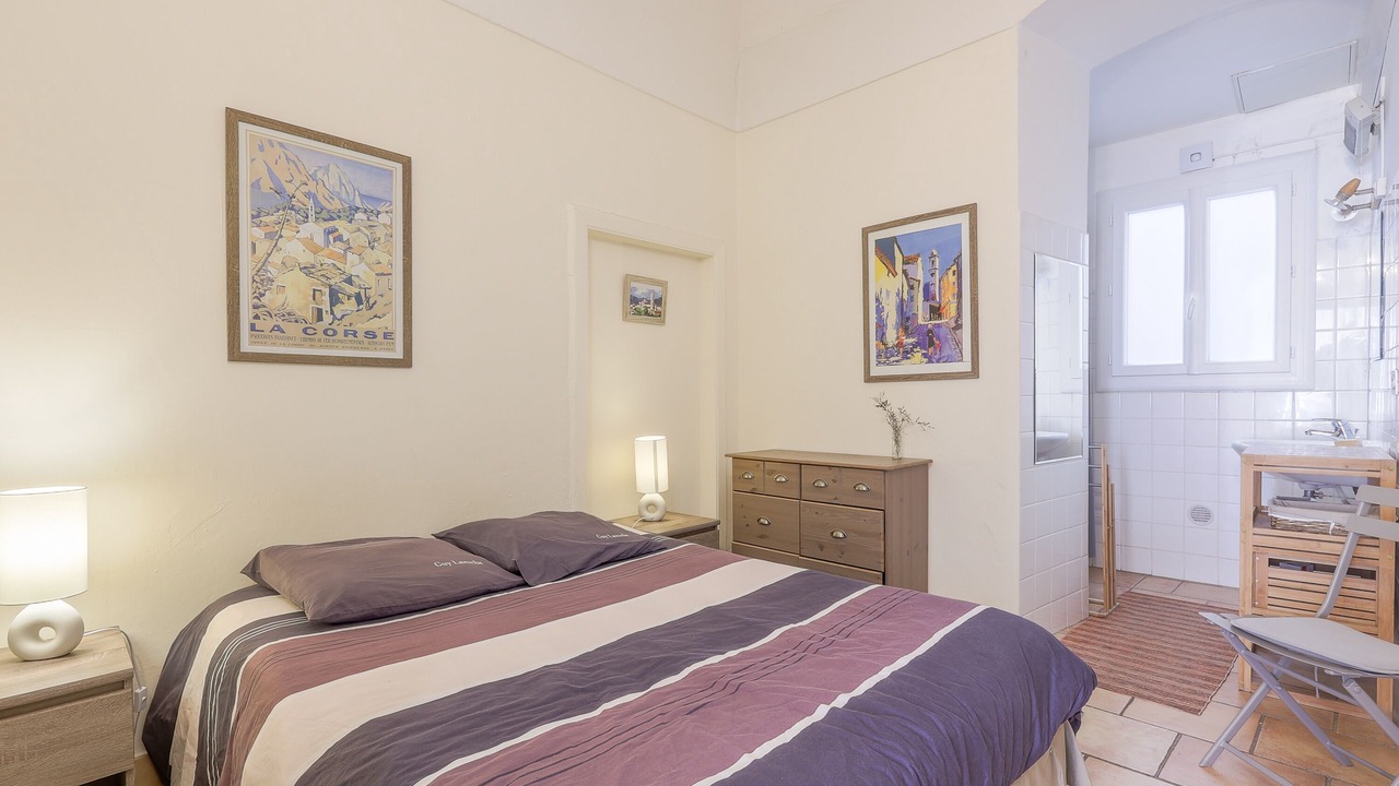 Photo of Bedroom in L'Ile-Rousse