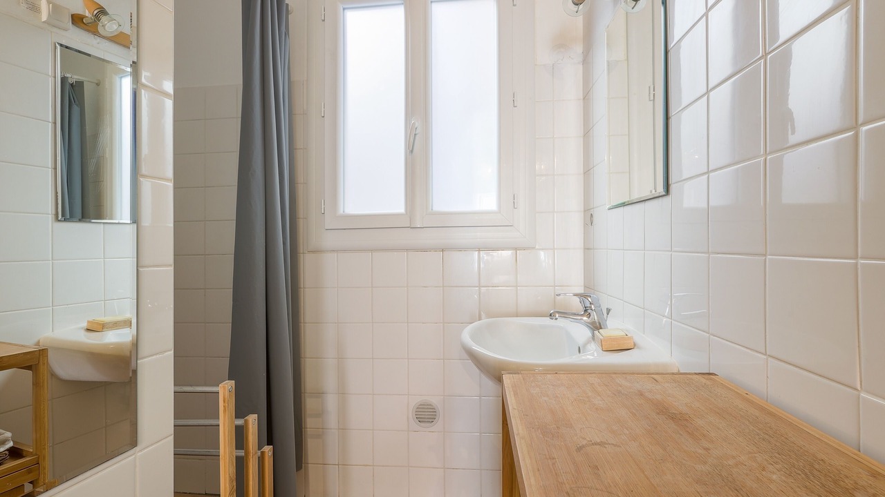 Photo of Bathroom in L'Ile-Rousse