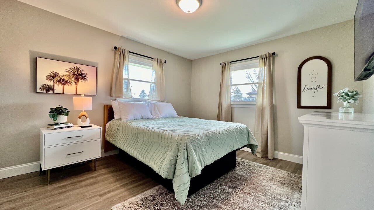 Photo of Bedroom in Trenton