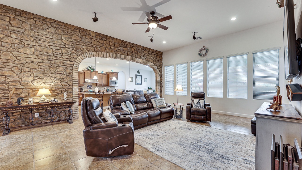 Photo of Bedroom in Queen Creek
