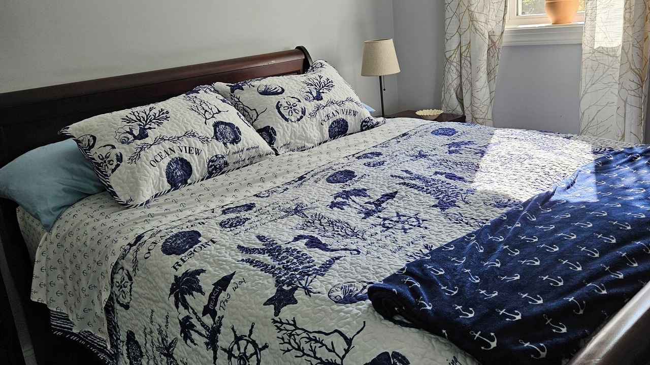 Photo of Bedroom in Hollywood