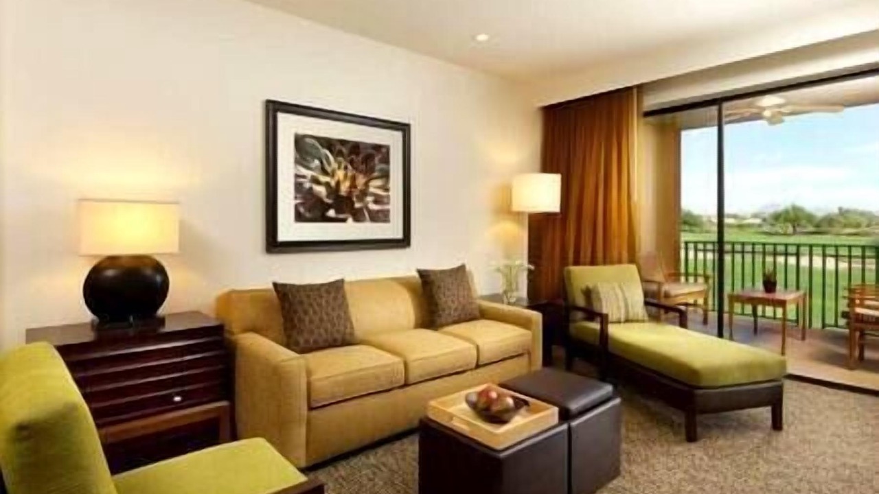Photo of Livingroom in Kierland