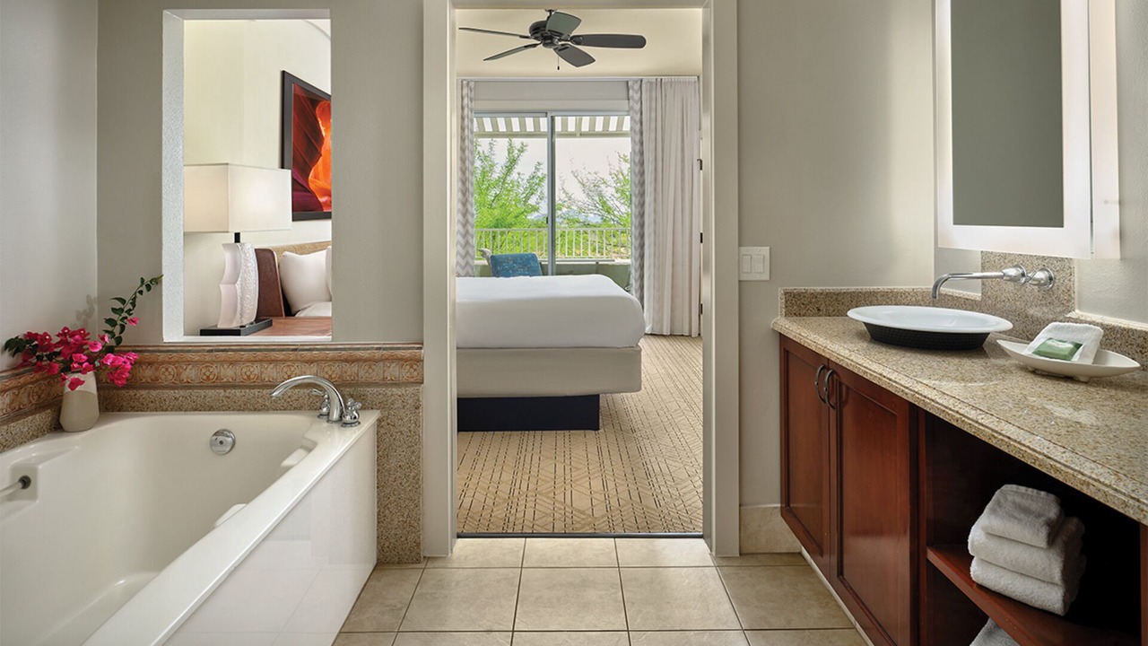 Photo of Bathroom in Desert Ridge