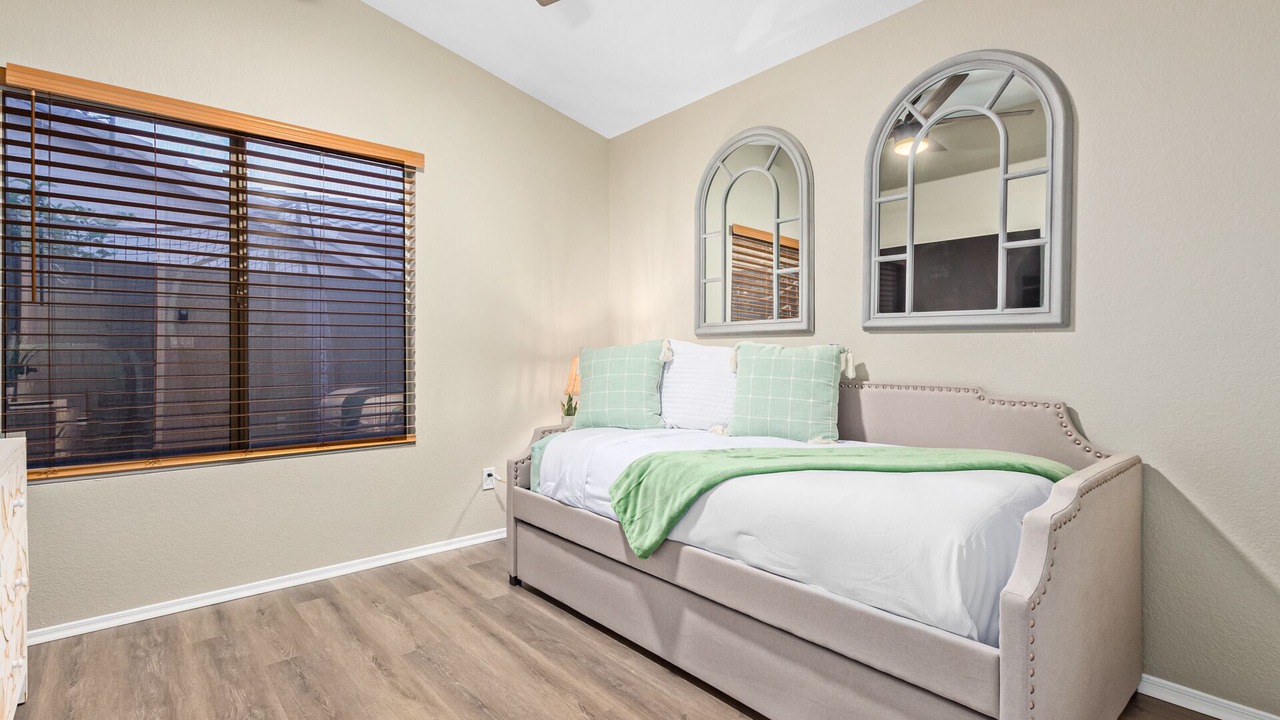 Photo of Bedroom in East Mesa