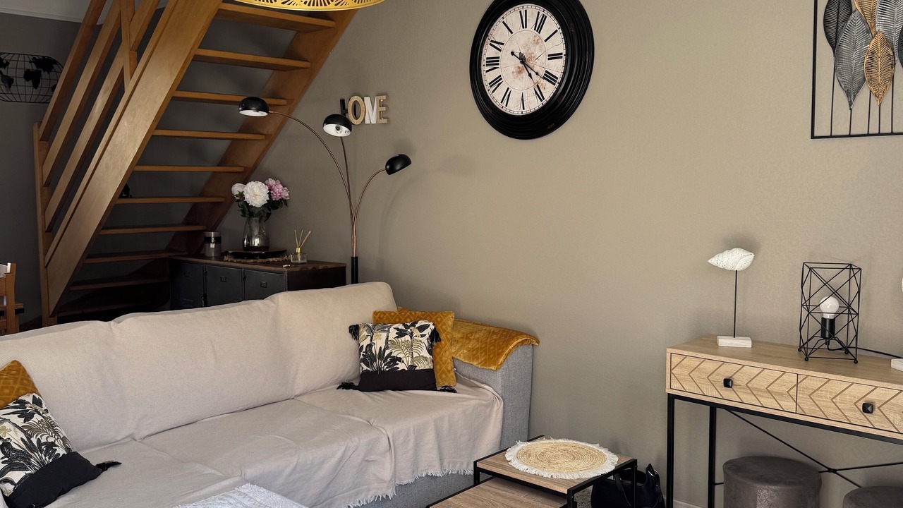 Photo of Livingroom in Prunete