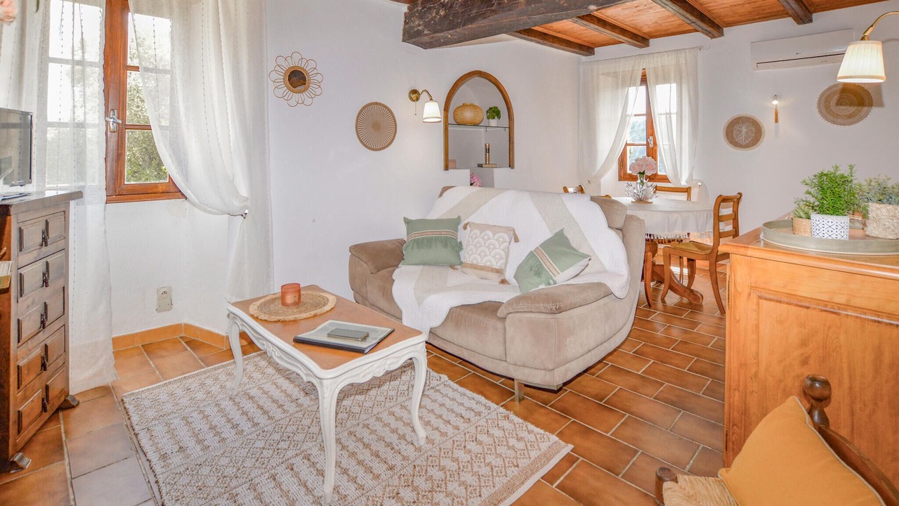 Photo of Bedroom in Zalana