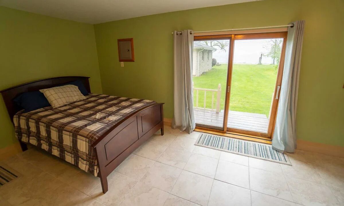 Photo of Bedroom in Kelleys Island