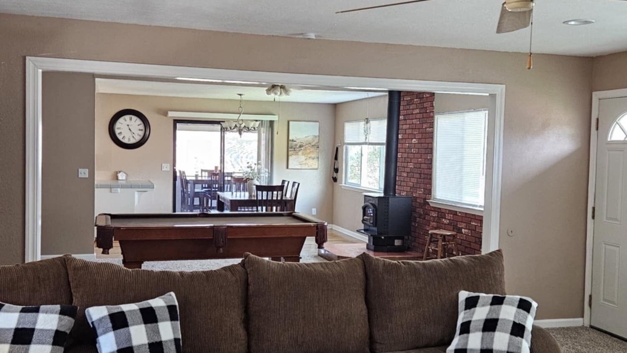 Photo of Livingroom in Squaw Valley