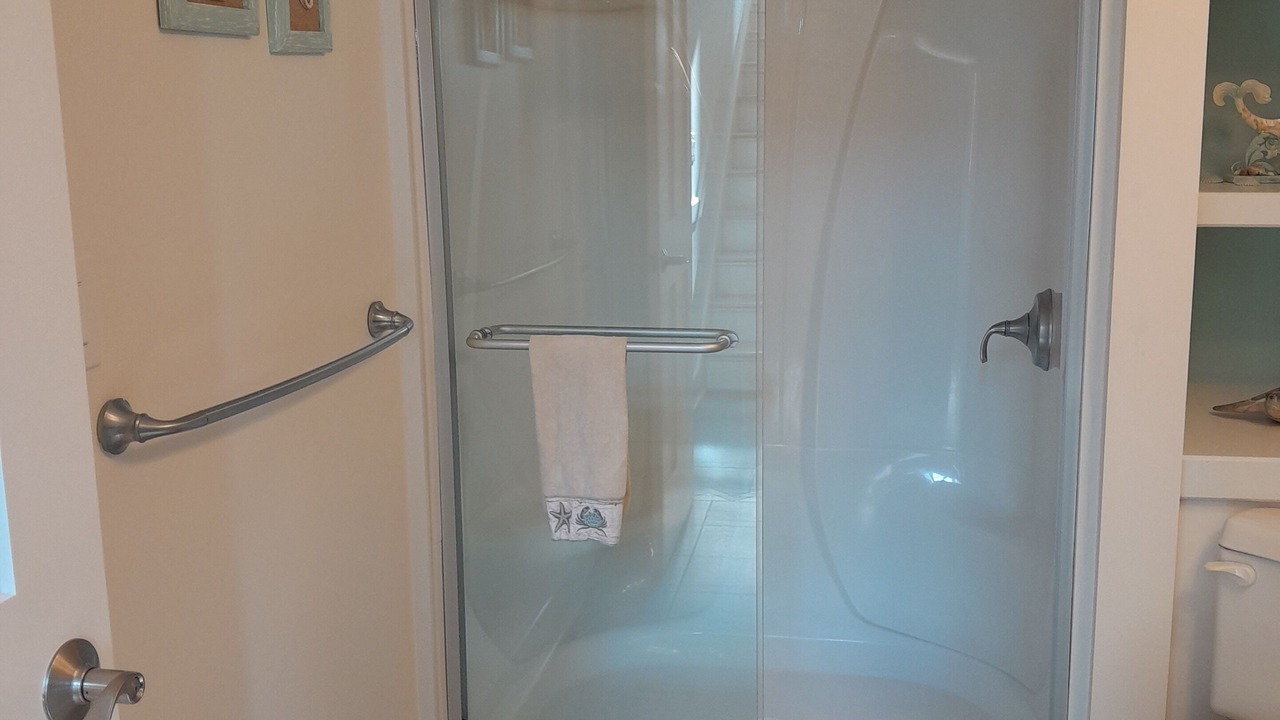 Photo of Bathroom in Hatteras