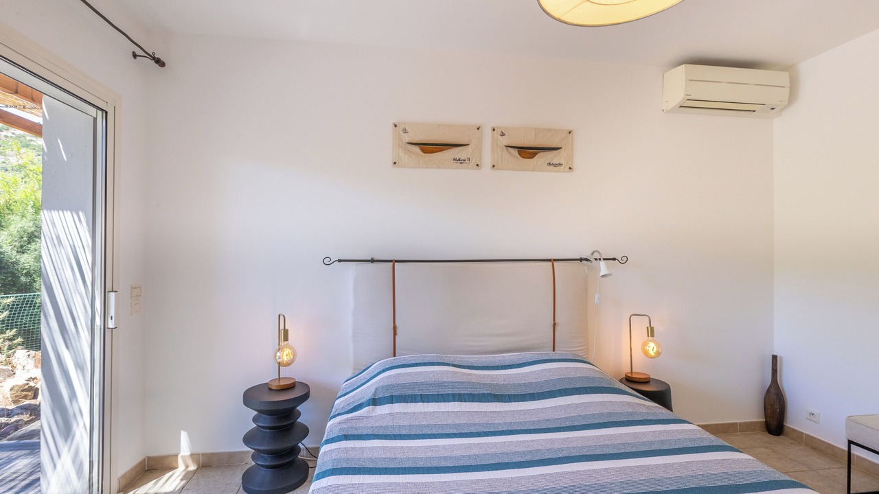 Photo of Bedroom in Calvi