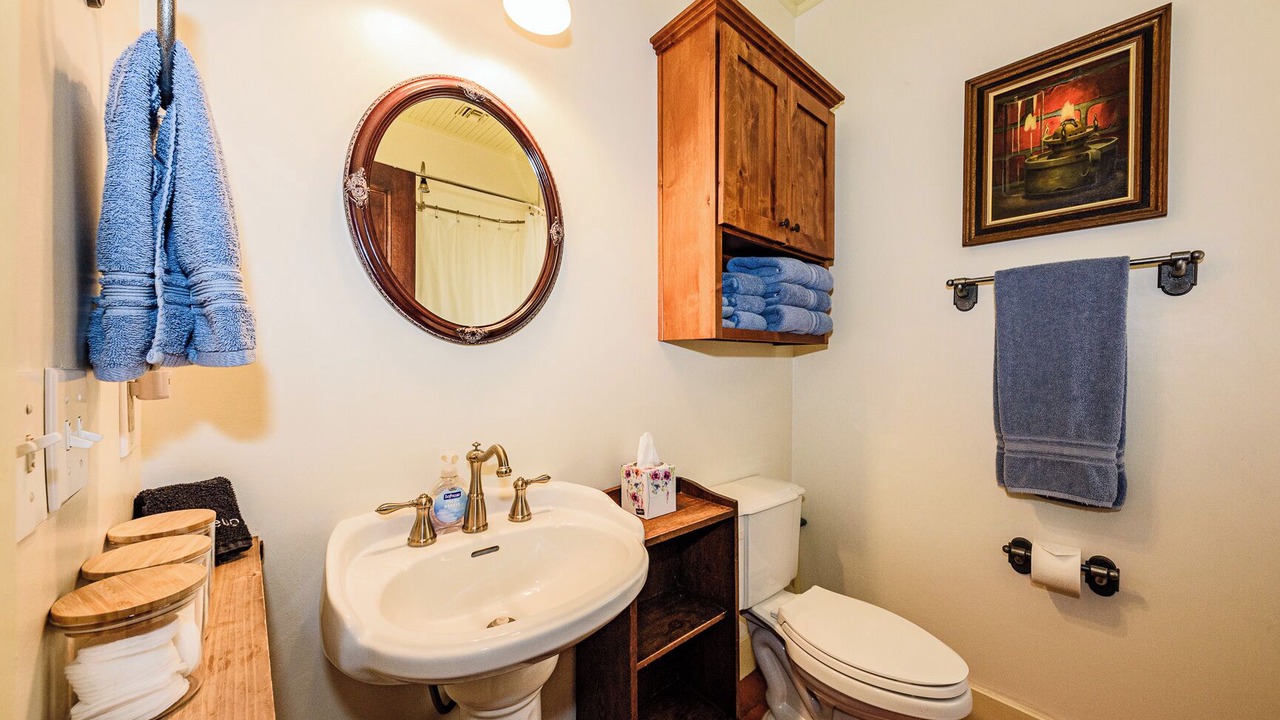 Photo of Bathroom in Tombstone