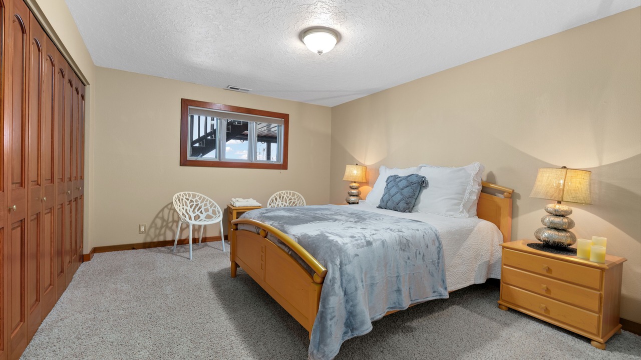 Photo of Bedroom in Sandpoint