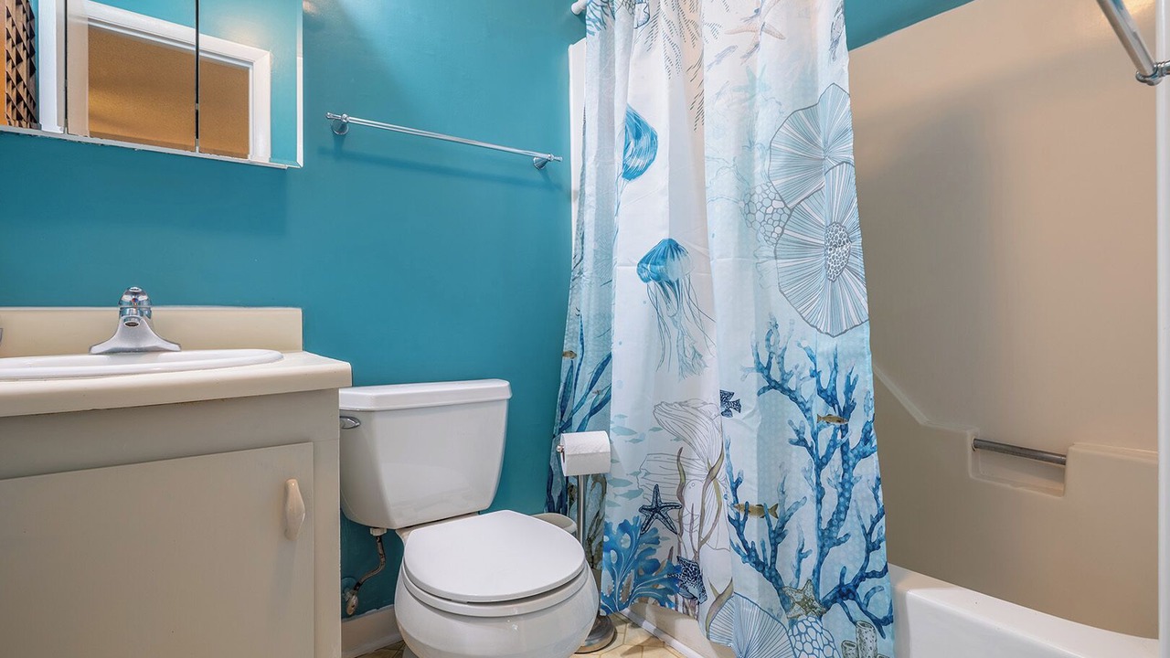 Photo of Bathroom in Pine Knoll Shores