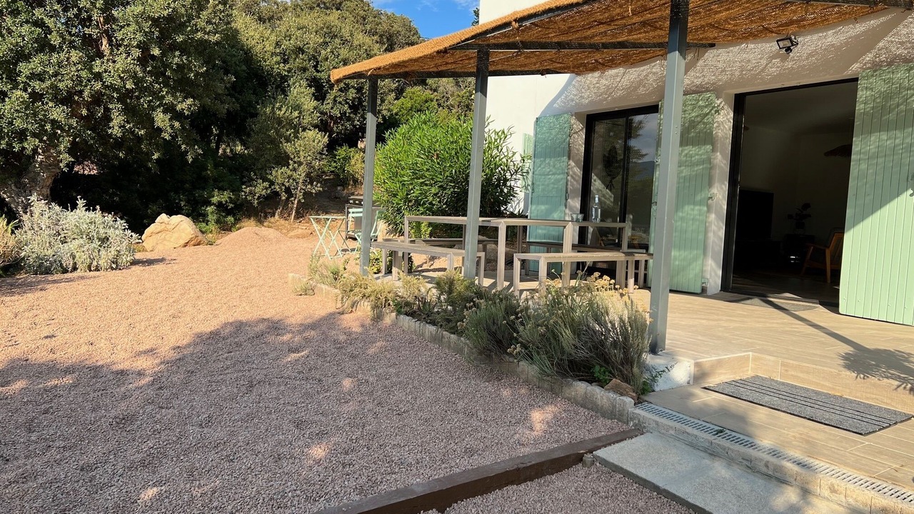 Photo of Outdoor in Figari