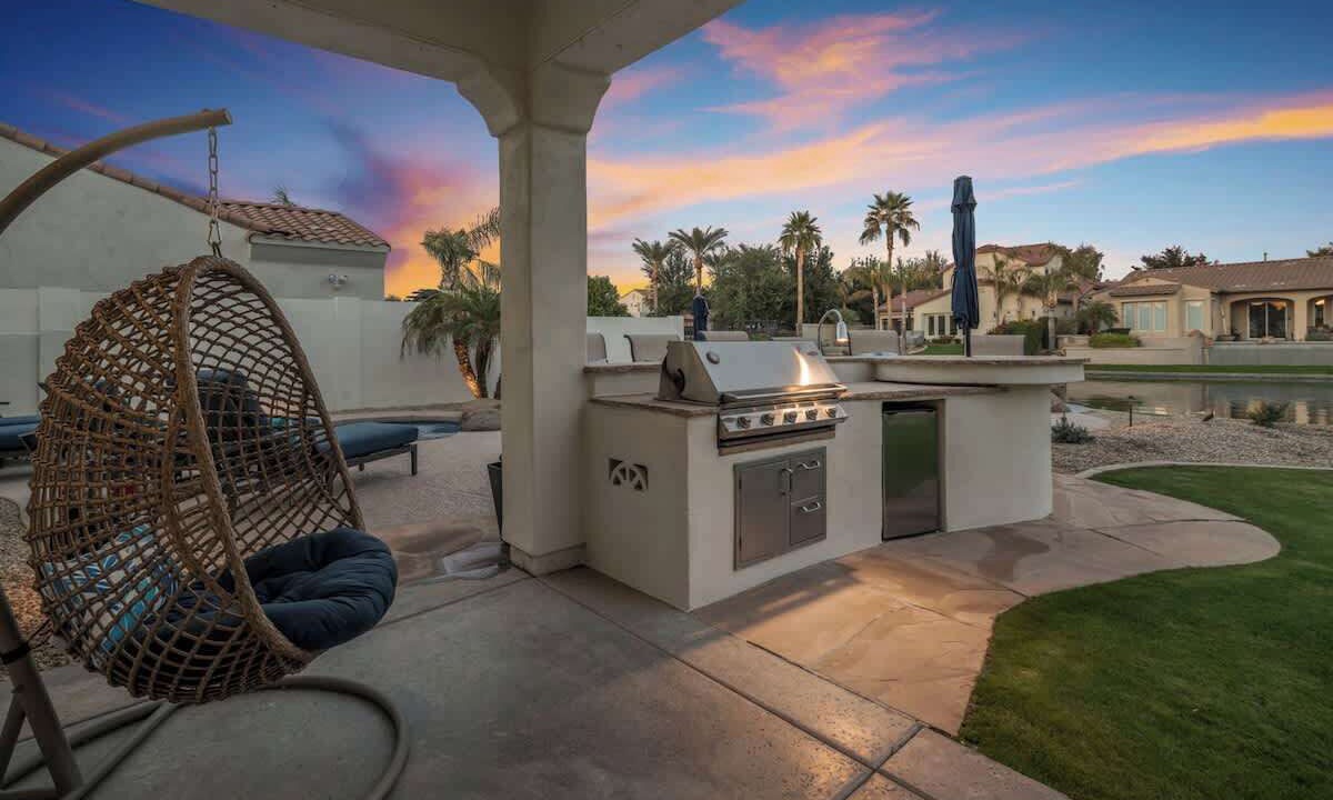 Photo of Patio Balcony in Balboa Way