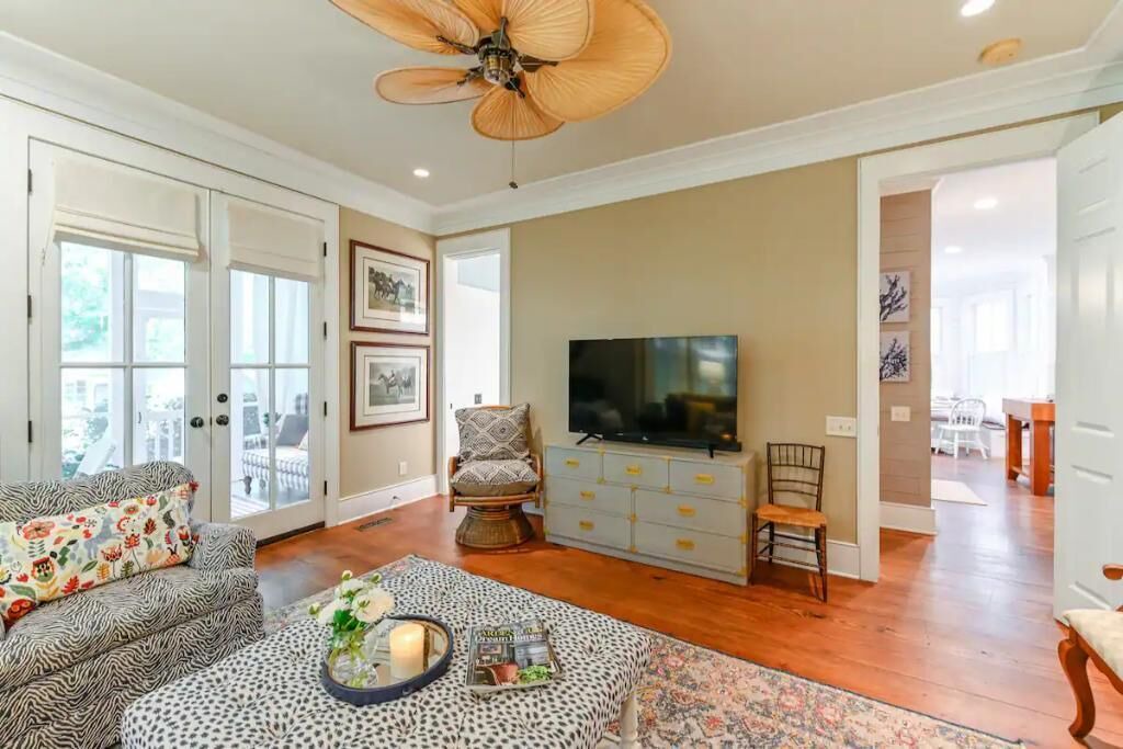 Photo of Livingroom in Habersham