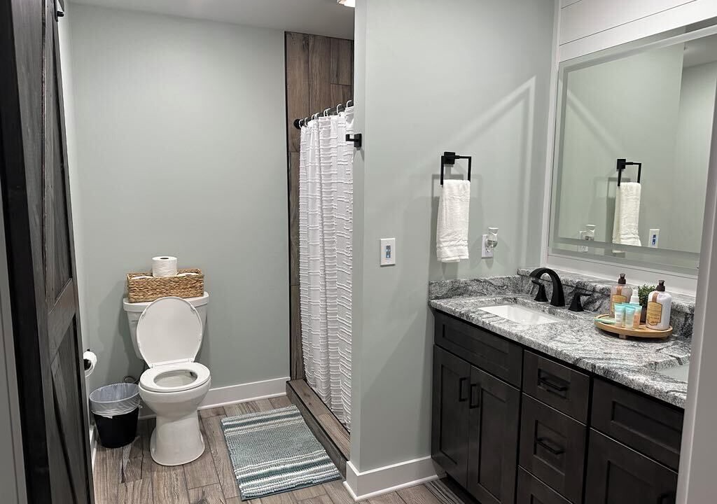 Photo of Bathroom in Mount Sherman