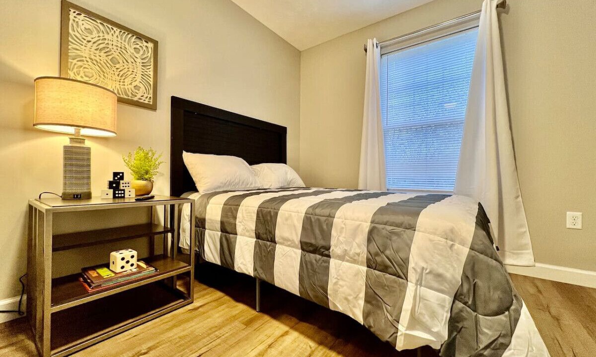 Photo of Bedroom in Middletown