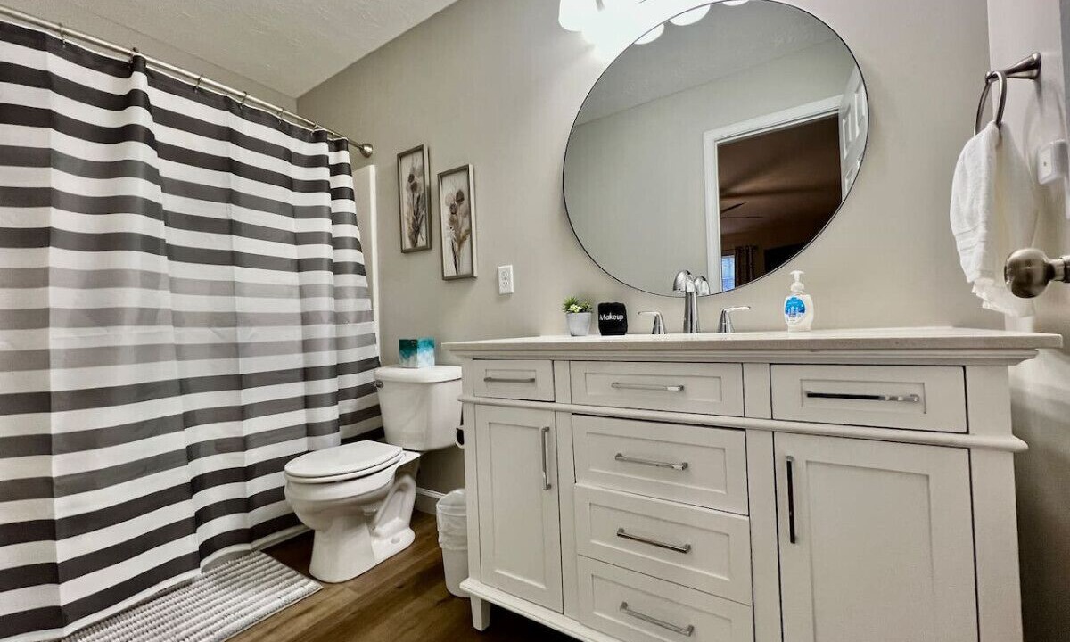 Photo of Bathroom in Middletown
