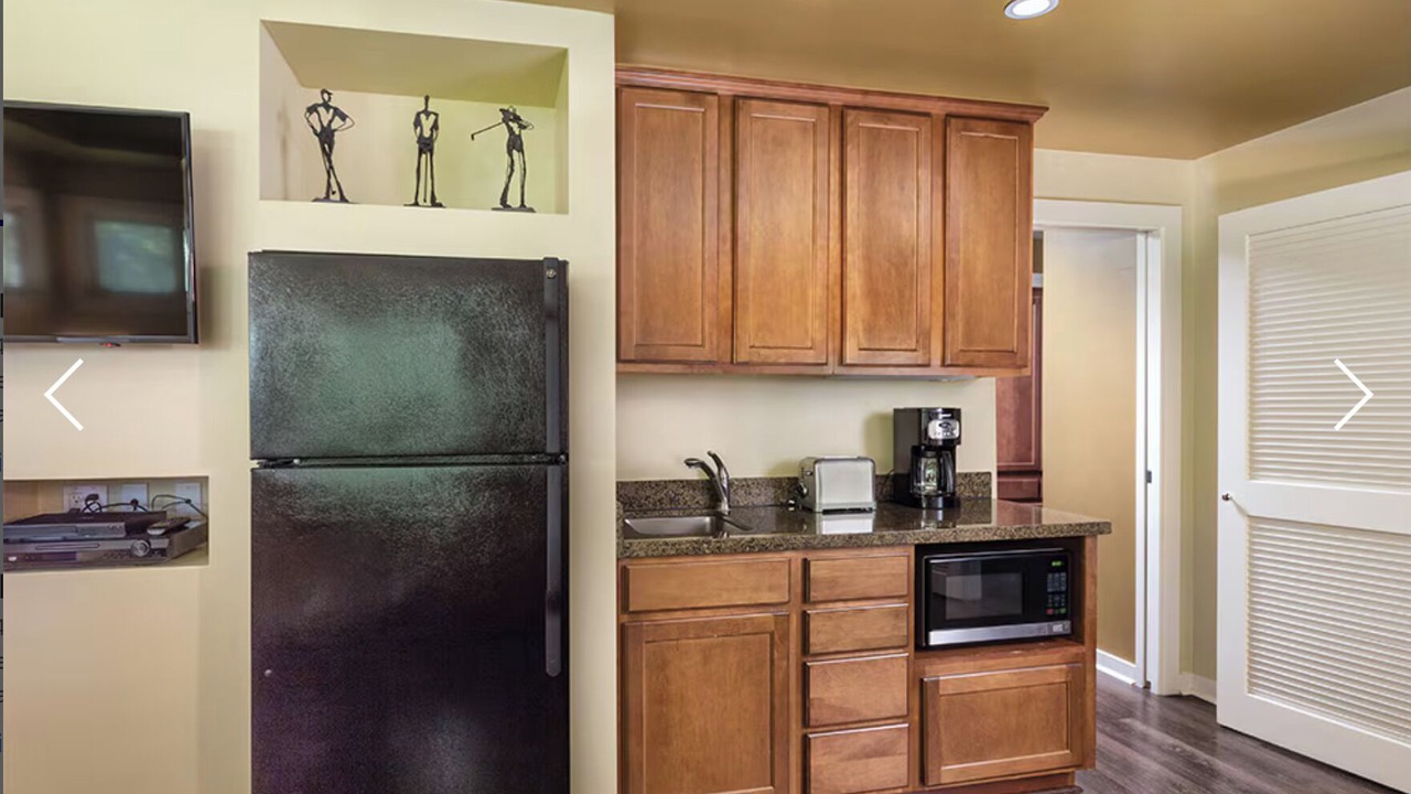 Photo of Kitchen in Paradise Valley Village