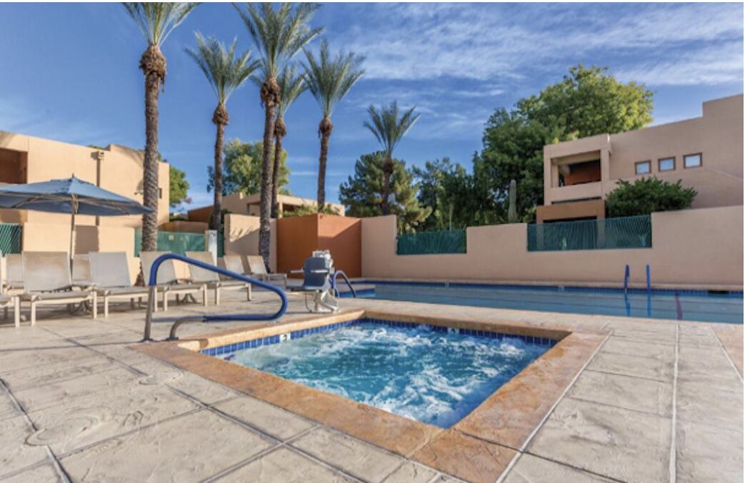 Photo of Outdoor in Paradise Valley Village