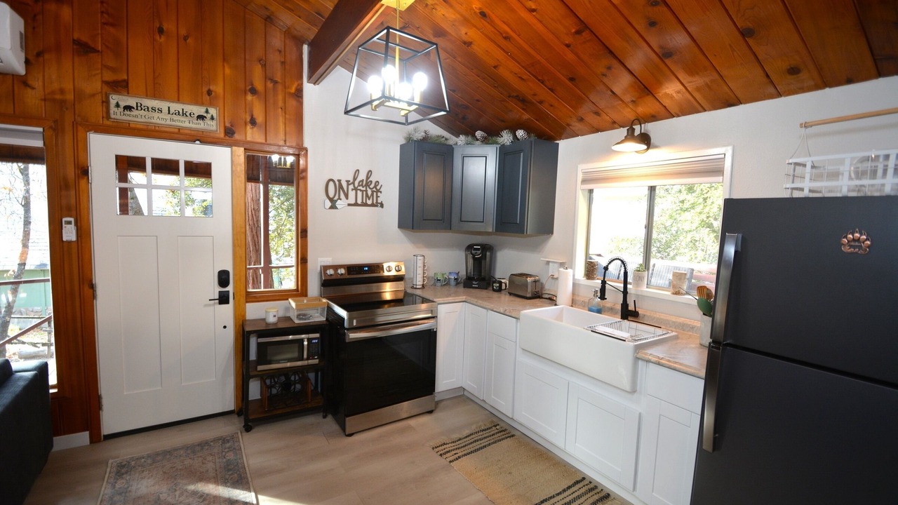 Photo of Kitchen in Bass Lake