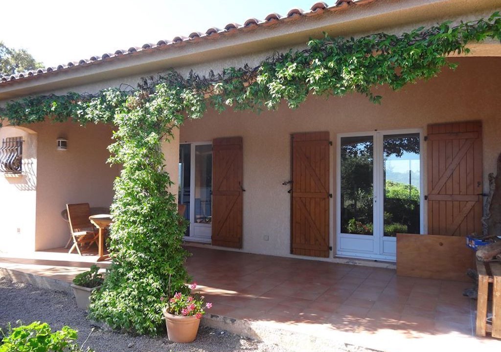 Photo of Patio Balcony in Figari