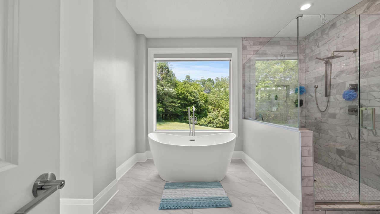 Photo of Bathroom in Pataskala