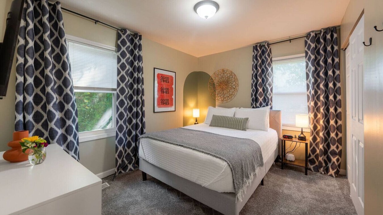 Photo of Bedroom in Loveland