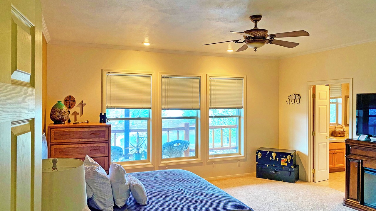 Photo of Bedroom in Ahsahka