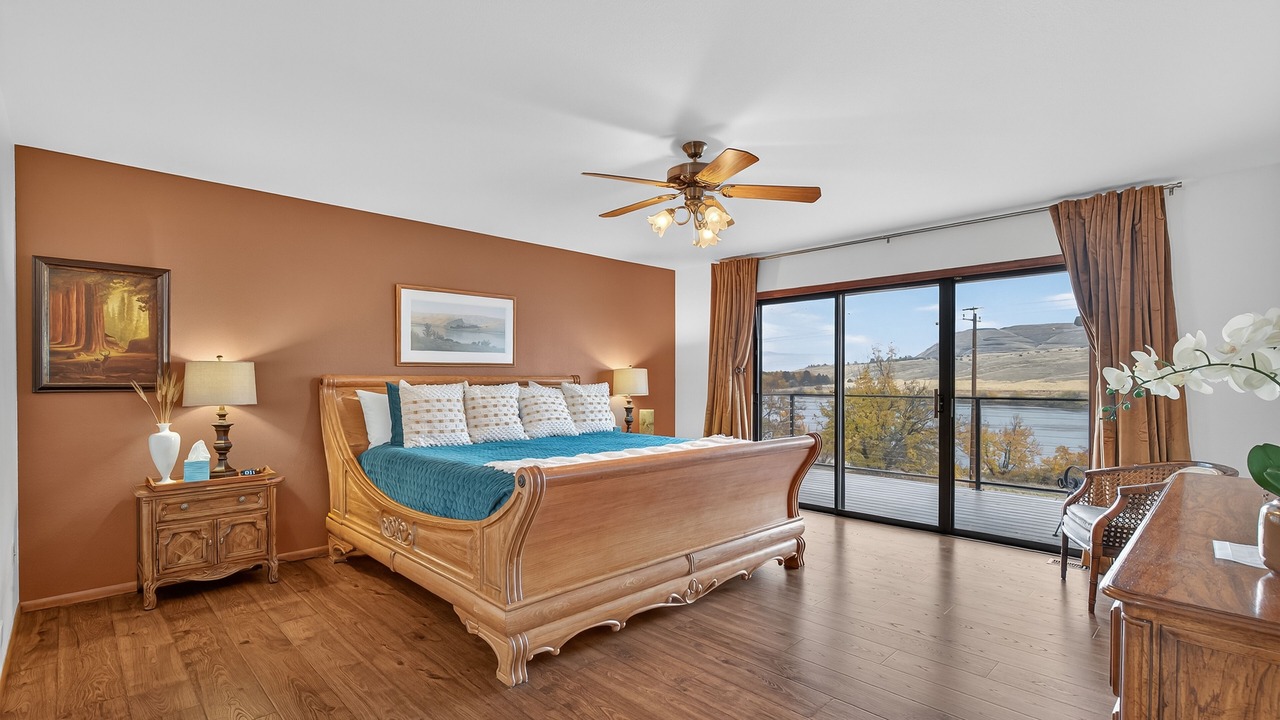 Photo of Bedroom in Asotin County