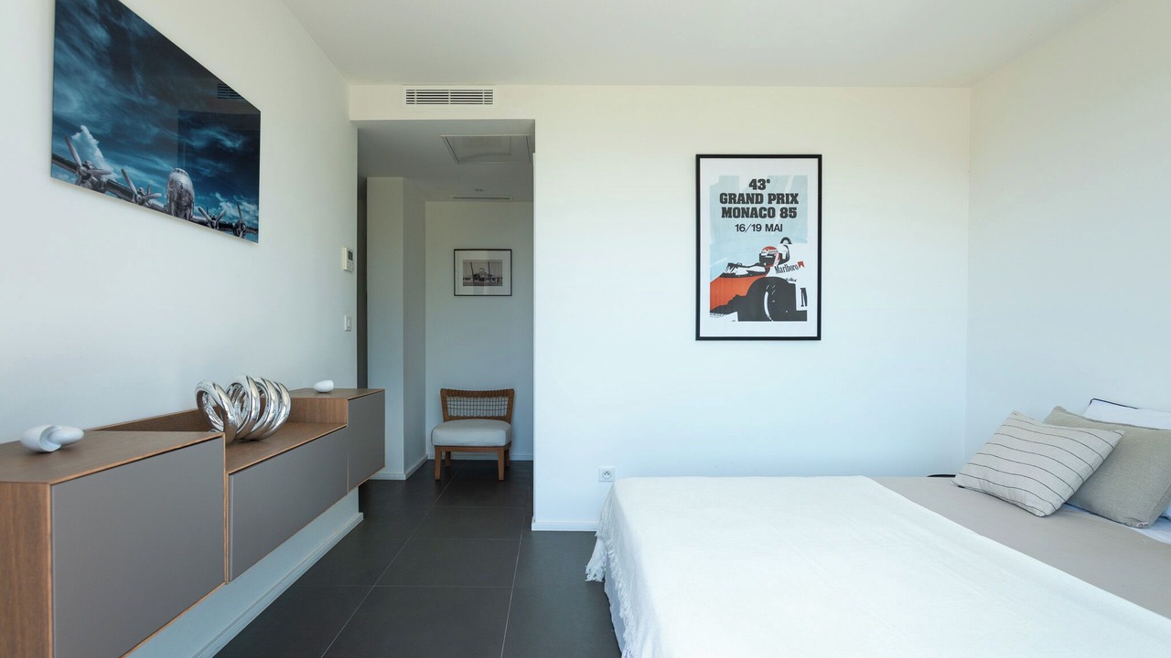 Photo of Bedroom in Cirendinu