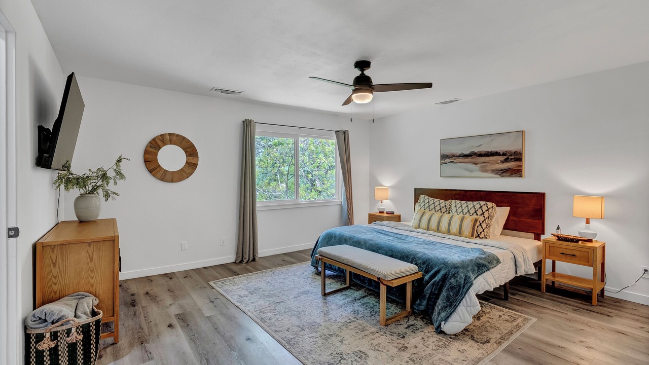 Photo of Bedroom in Three Rivers
