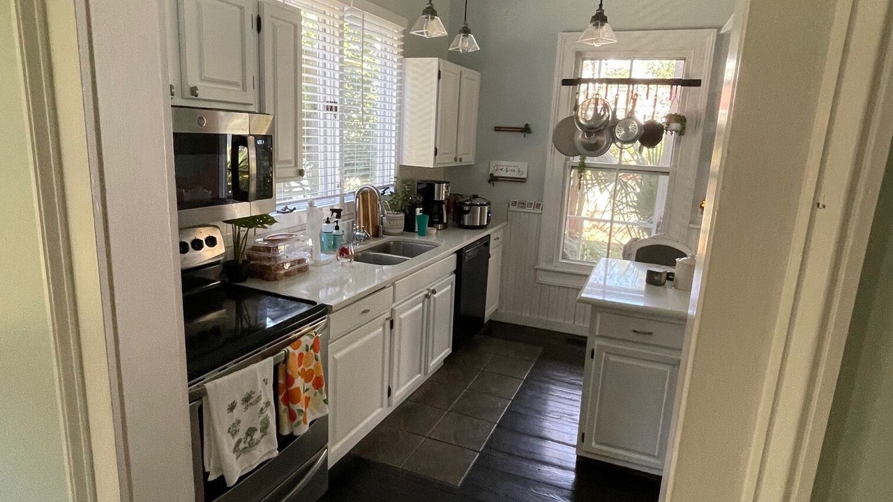 Photo of Kitchen in Wilmington Historic District