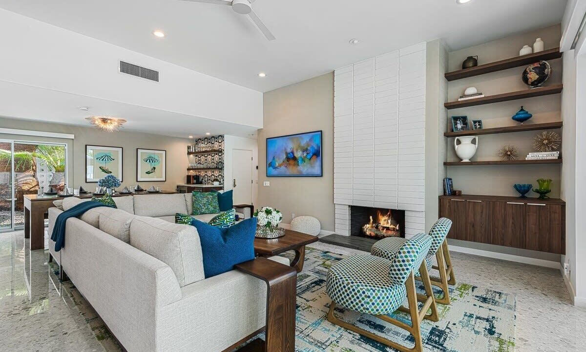 Photo of Livingroom in Indian Canyon