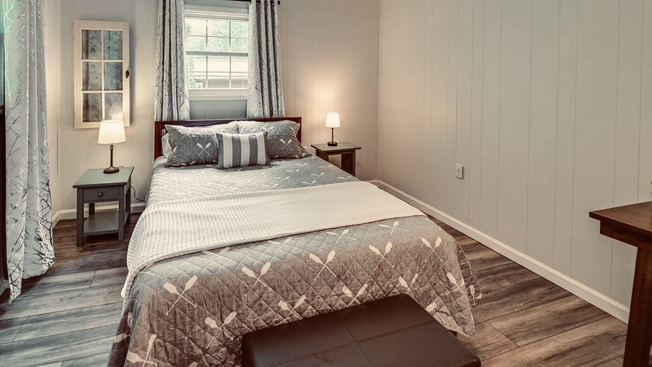 Photo of Bedroom in Denniston