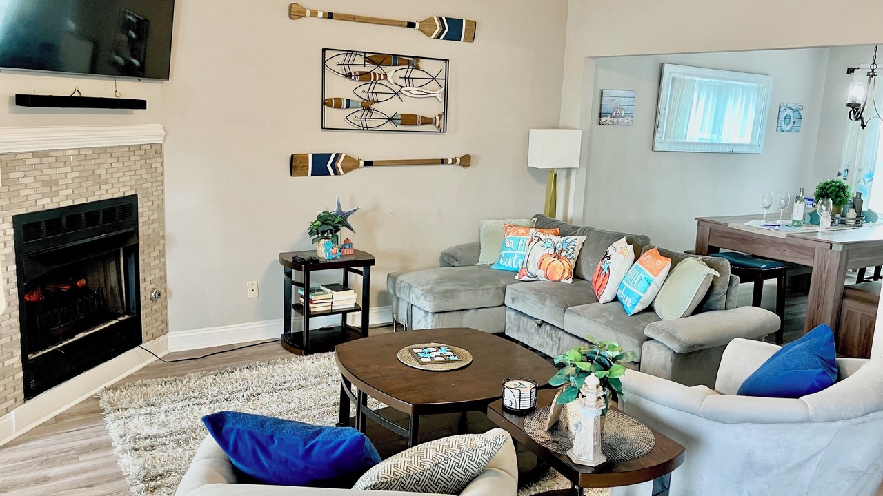 Photo of Livingroom in Willoughby Spit