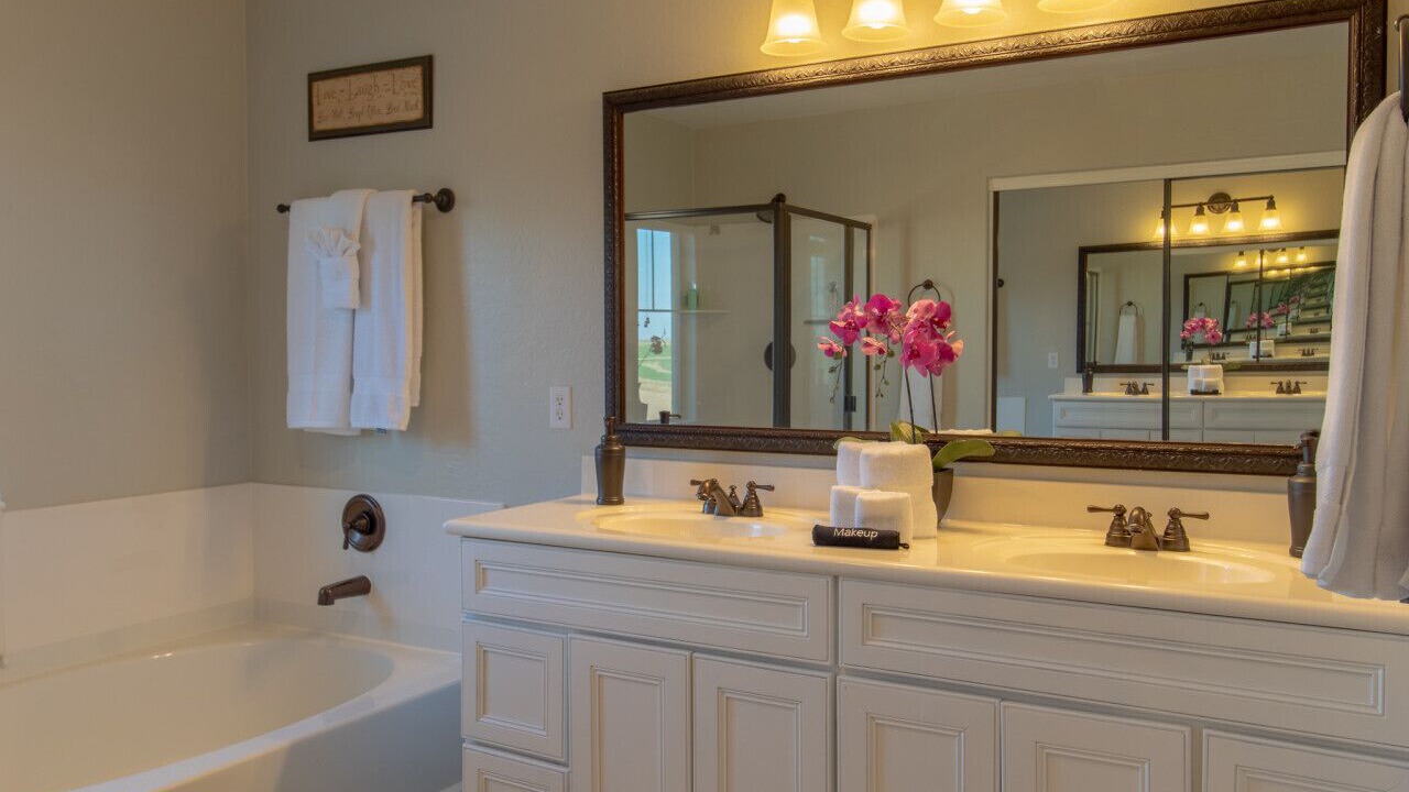 Photo of Bathroom in Tamaron